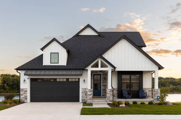 House ,,Home'' (Inspired by Owner House Appearance)
